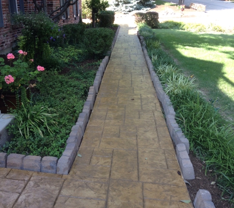 Hoffman Concrete, LLC - Saint Louis, MO. Stamped sidewalk (ashlar slate)