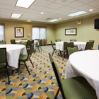Holiday Inn Express & Suites Madison-Verona by IHG