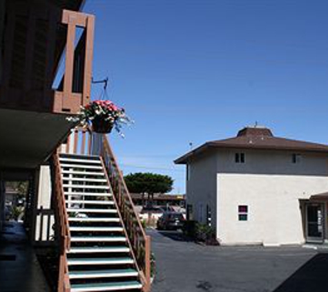 Pacific Inn - Monterey, CA