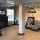 Days Inn by Wyndham Cave City - Motels