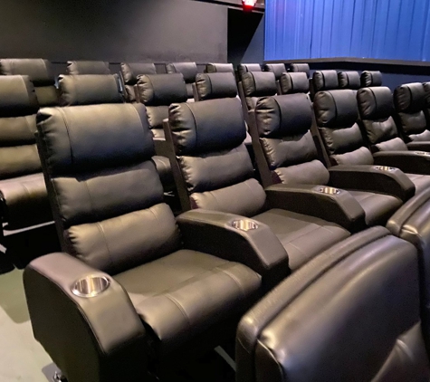 Flippers Cinema - Hollywood, FL