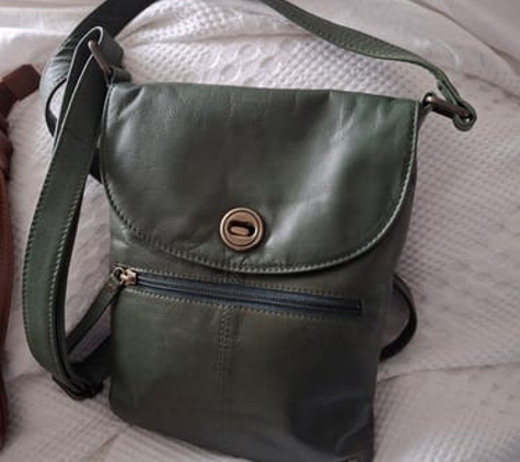 BeltUp Leather Co. - Brisbane Airport, QLD