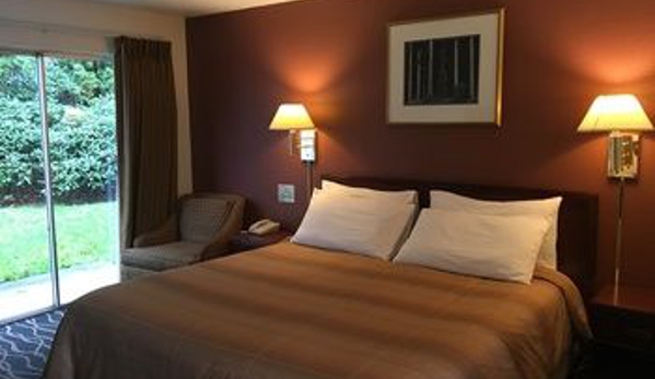 Rodeway Inn - Enumclaw, WA