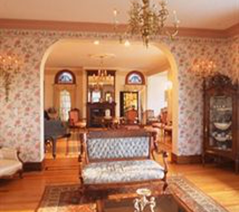 Mont Rest Bed & Breakfast - Bellevue, IA