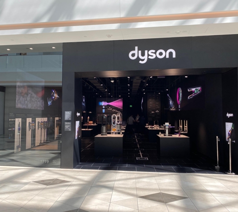 Dyson Demo Store - Santa Clara, CA