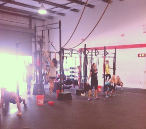 Strongpoint CrossFit - Jacksonville, FL