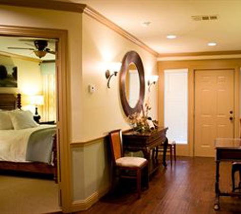 Sanford House Inn & Spa - Arlington, TX