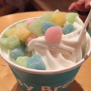Yoppi Frozen Yogurt - Yogurt