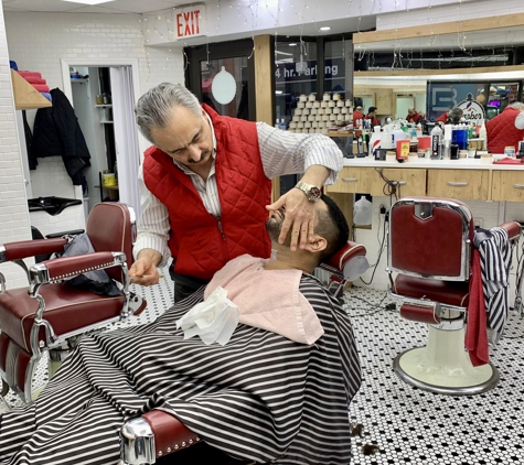 Barber Shop NYC - New York, NY. barber Robert at Barber Shop NYC in midtown Manhattan