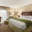 Country Inn & Suites by Radisson, Lincoln Airport, NE - Lodging