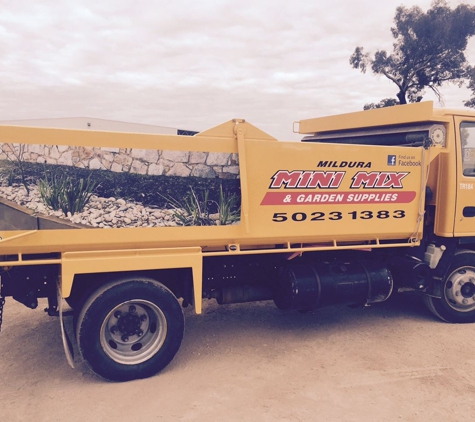 Mildura Mini Mix & Garden Supplies - Mildura, VIC
