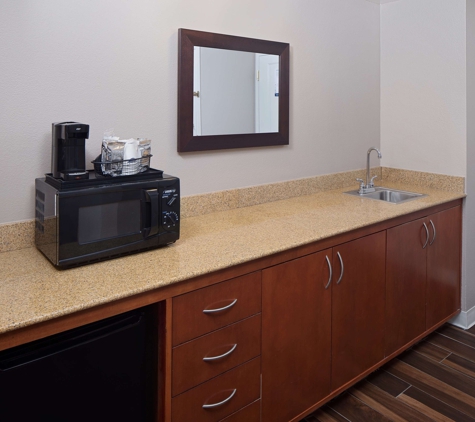 Hampton Inn Louisville Downtown - Louisville, KY