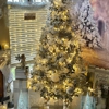 Red's Holiday Decor gallery