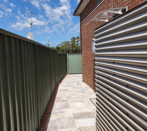 Luxore - Dover Heights, NSW. Silver travertine glistening in the sun