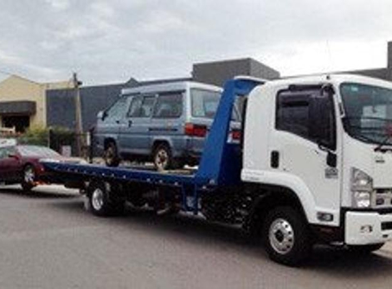 Metro Car Removals Melbourne - Dandenong, VIC. old car removal