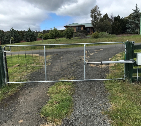 Greg Hooper Fencing - Chigwell, TAS