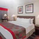 Ramada Plaza by Wyndham Albany - Hotels