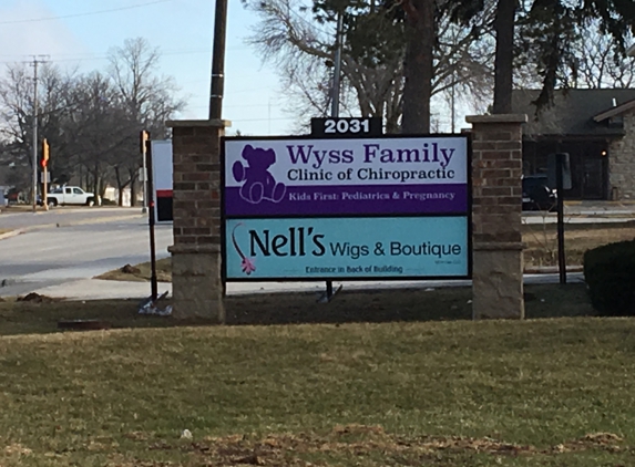 Nell's Wigs & Boutique - Green Bay, WI