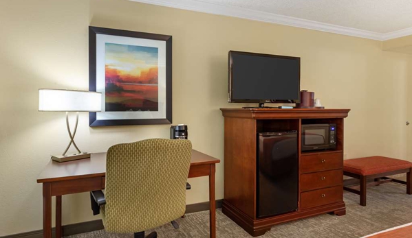 Best Western Plus Burlington - Burlington, NC