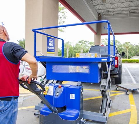 Lowe's Home Improvement - Paris, TN