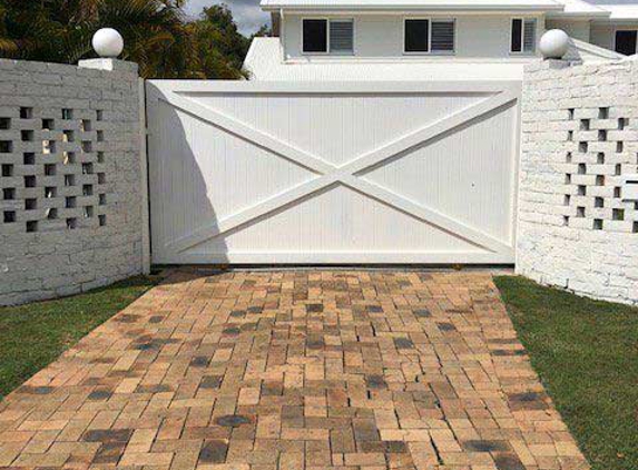 Quality Aluminium Fabrication - Burleigh Heads, QLD