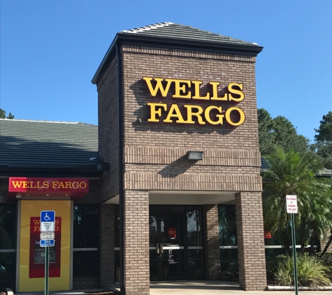 Wells Fargo Bank - Oviedo, FL