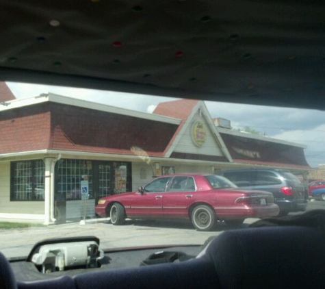 Lee's Famous Recipe Chicken - Danville, IL