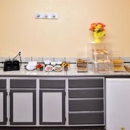 Americas Best Value Inn Knob Noster - Motels