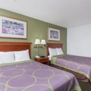 Super 8 by Wyndham Pittsburgh/Monroeville - Hotels