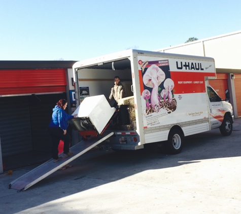 U-Haul Moving & Storage of Oak Hill - Jacksonville, FL