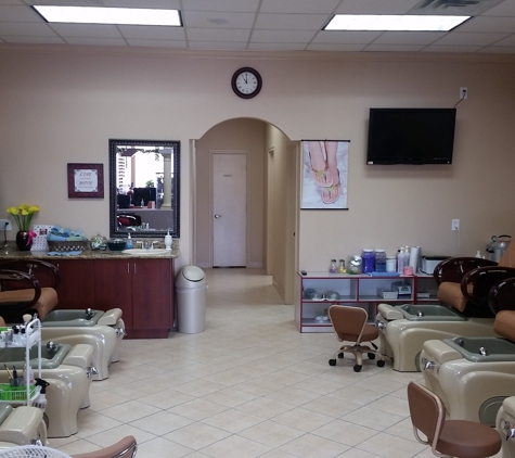 A Plus Nails & Spa - Houston, TX