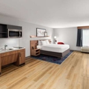 Hawthorn Extended Stay by Wyndham Knoxville - Hotels