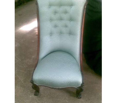 Gelders Upholstery - Umina Beach, NSW