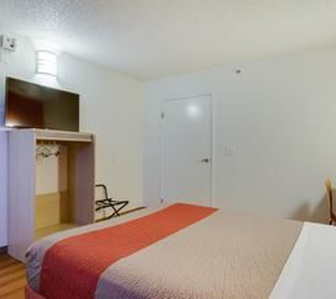 Motel 6 - Tacoma, WA