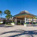 Outrigger Beach Resort - Motels