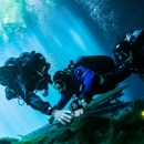 Global Underwater Explorers - Diving Instruction