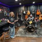 Fondrens Classic Cars & Guitars