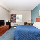 Reston Inn & Suites - Lodging