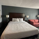 Baymont Inn & Suites - Hotels