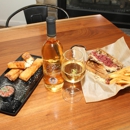Hans' Place & Winery - Wineries