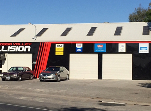 Barossa Valley Collision & Towing - Tanunda, SA. Wide range of crash repair services to Barossa and the surrounding area.
