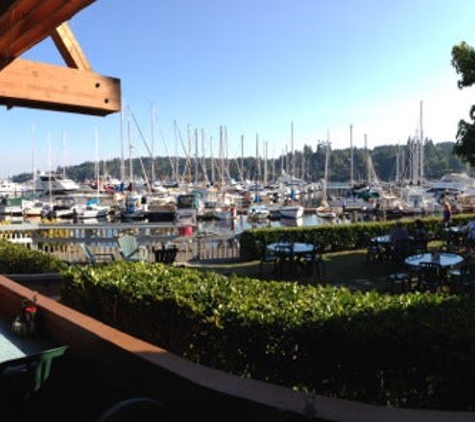 Doc's Marina Grill - Bainbridge Island, WA