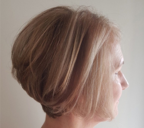 Tonsure Hair Design - Hendra, QLD