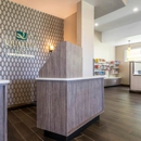 Quality Inn - Motels