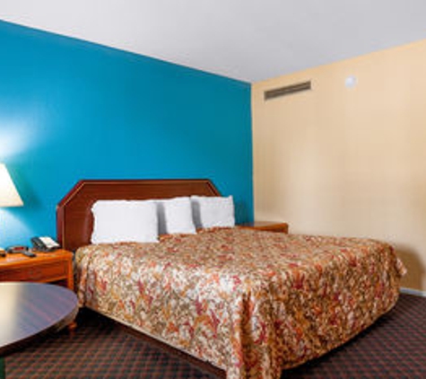 Economy Inn & suites - Henderson, KY