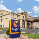 Comfort Inn & Suites Sterling - Motels