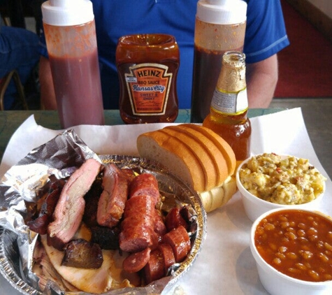 Slaps BBQ - Kansas City, KS