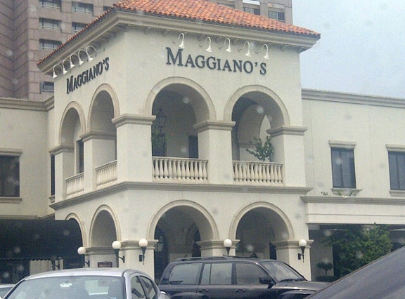 Maggiano's - Houston - Houston, TX