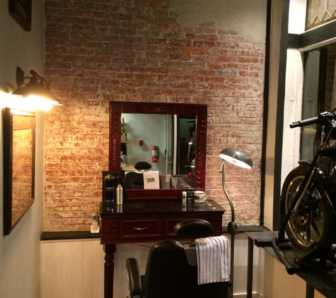 Nic Grooming Barber Shop Sansom St - Philadelphia, PA