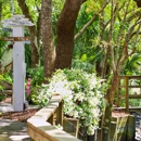 Water's Edge Inn - Hotels